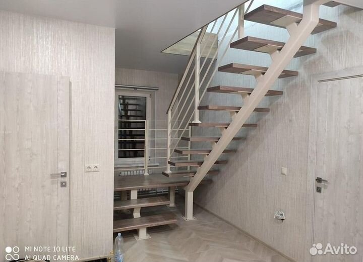 Лестница на второй этаж под ключ