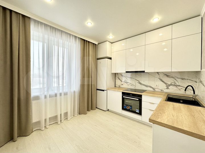 2-к. квартира, 53 м², 3/24 эт.