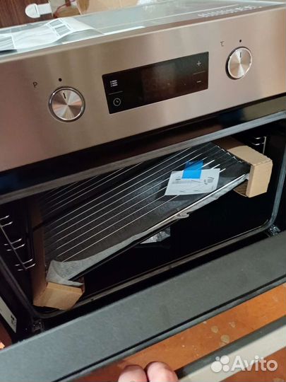 Встраиваемый духовой электрический шкаф