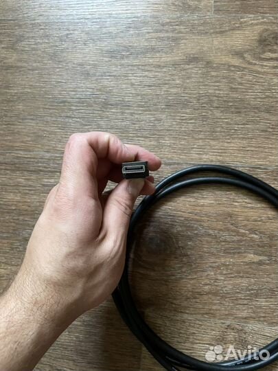 Кабель displayport 1.8м