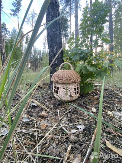 Плетённый Домик Грибок, а также корзина жёлудь