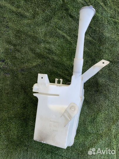 Бачок стеклоомывателя Nissan Teana Teana J32 J32