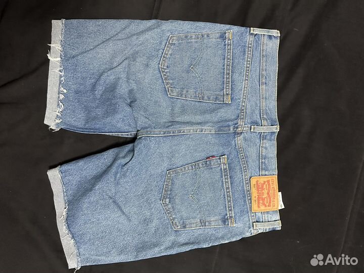 Джинсовые шорты мужские Levi's