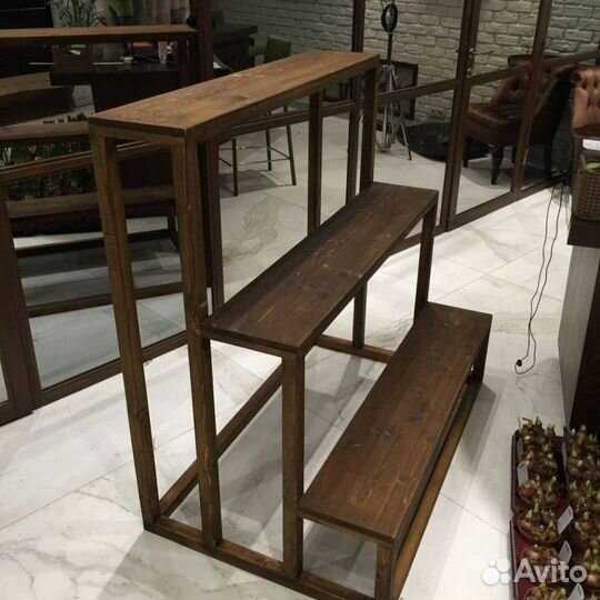 Стеллаж, витрина, полки для цветов