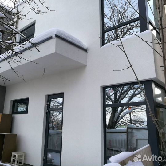 Пластиковые окна. Остекление частных домов