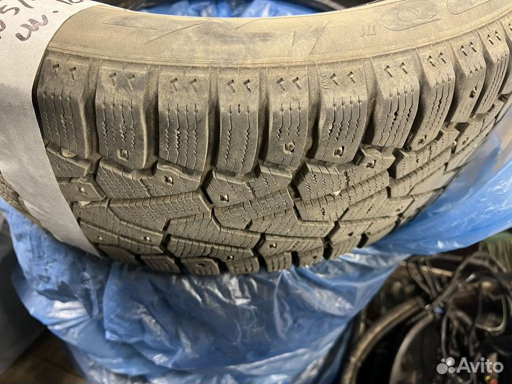 Pirelli Ice Zero 205/55 R16