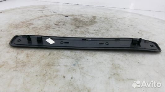 Накладка порога внутренняя правая toyota avensis T