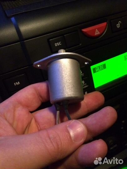 Выпускной клапан компрессора пневмоподвески