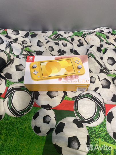 Nintendo switch lite с играми