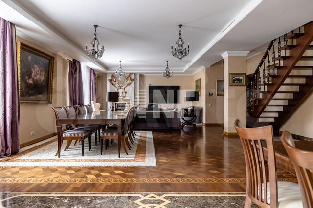 8-к. квартира, 369 м², 5/5 эт.