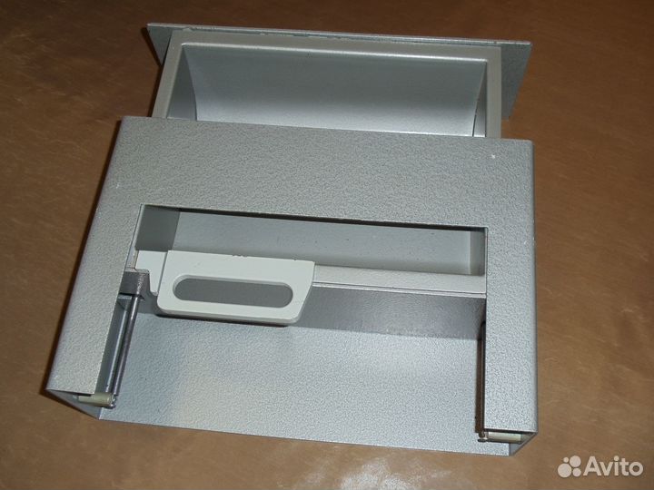 Выдвижной фасадный лоток уко-7