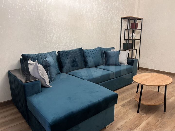 2-к. квартира, 60 м², 4/6 эт.