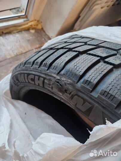 Michelin X-Ice North 4 SUV 295/35 R21