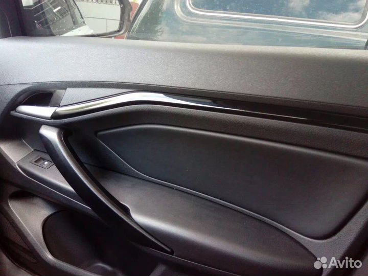 Молдинги салона LADA vesta черный лак