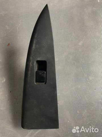 Кнопка стеклоподъемника передняя Nissan Note