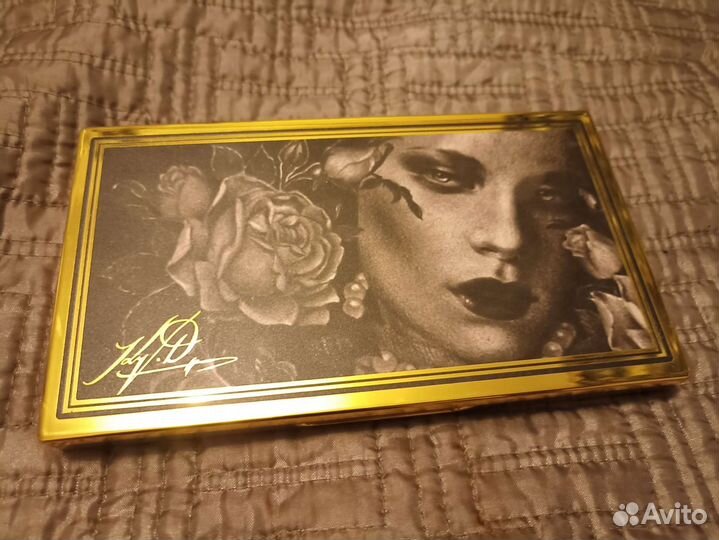 Палетка Kat Von D 10-Year Anniversary