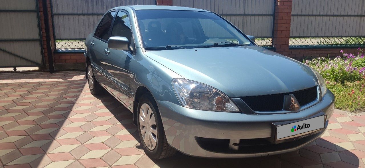 Mitsubishi Lancer: фото владельца