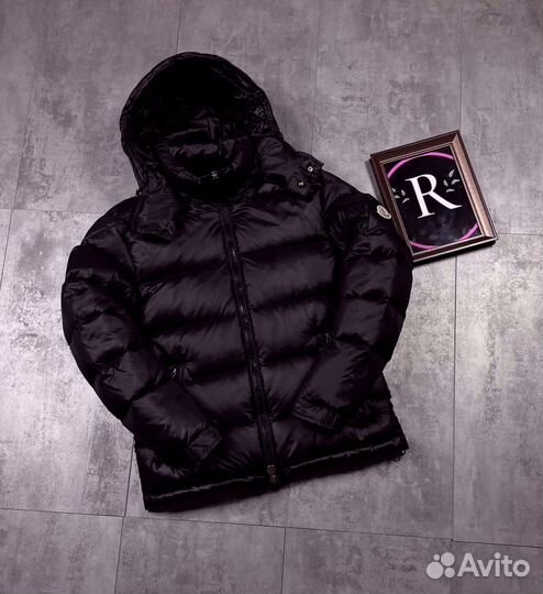 Куртки Moncler на зиму