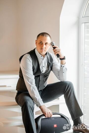 Певец/ вокалист/ живая музыка/ живой вокал