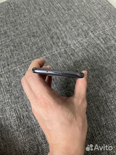 Samsung Galaxy S10e, 6/128 ГБ