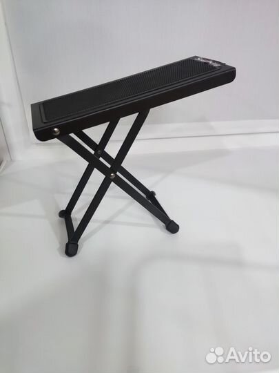 Подставка для ноги гитариста