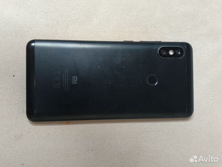 Xiaomi Redmi Note 5, 3/32 ГБ