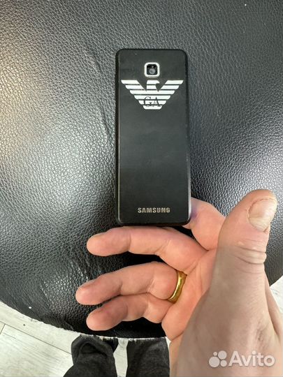 Samsung Emporio Armani Night Effect M7500