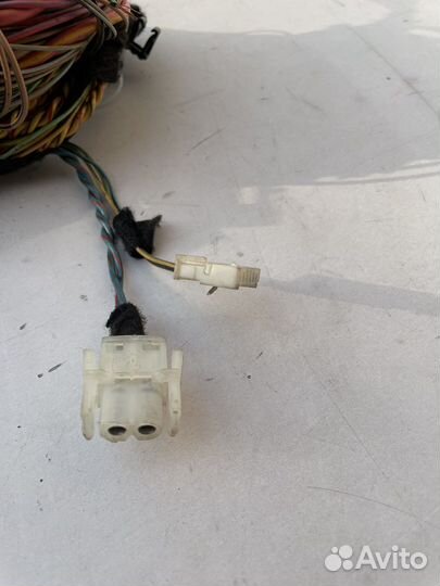 Проводка доводчика багажника бмв Х5Е70 Х6Е71