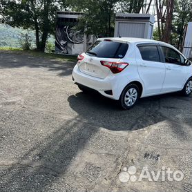 Toyota Vitz 1.0 CVT, 2018, 74 000 км