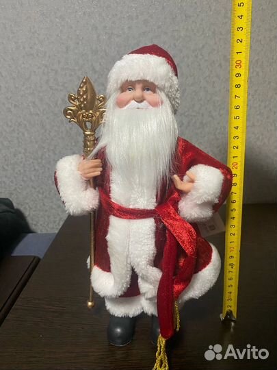 Фигурка деда мороза