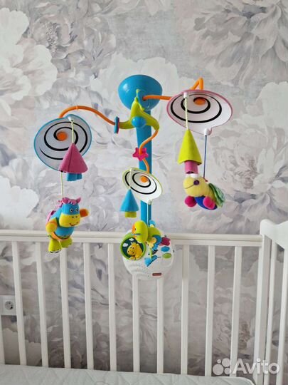 Мобиль на кроватку tiny love