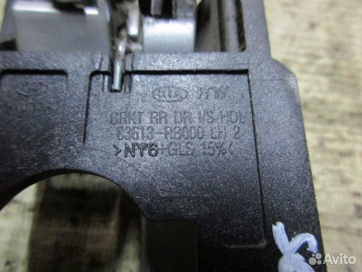 Ручка внутренняя задняя левая Hyundai Solaris 2010