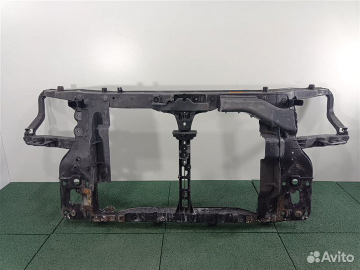 Панель передний Kia Sportage 2010