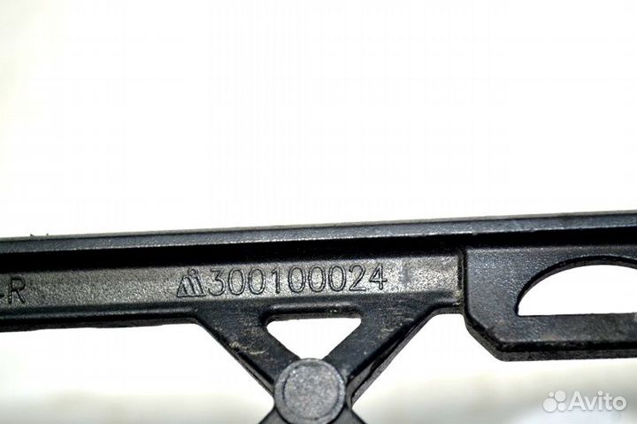 Подножка решетки mercedes-benz Actros MP4 1845 (01