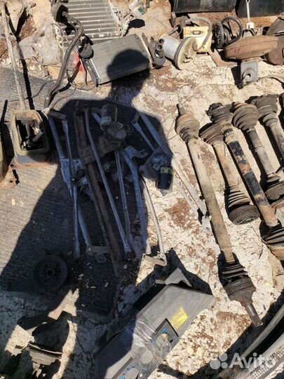 Моторчик дворников с трапецией на Пассат б3.гольф