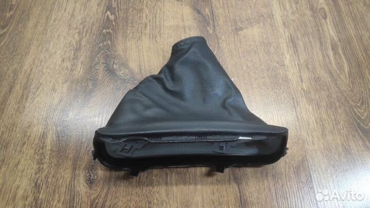 Чехол ручника Nissan Primera P 12 универсал 1 2004