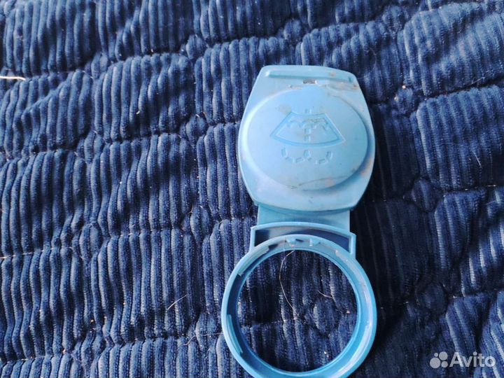 Крышка бочка омывателя vag