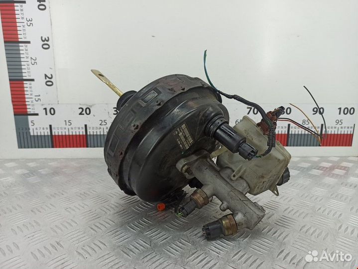 Вакуумный усилитель тормозов Volvo S80 рест. 2004