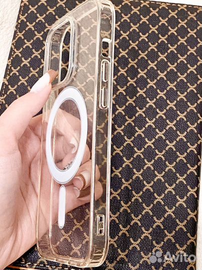 Чехол на iPhone 14 pro