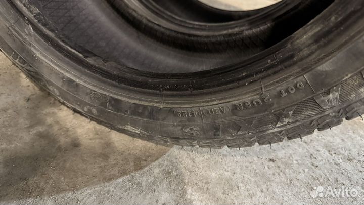 Maxxis ArcticTrekker NP3 235/45 R18 98T