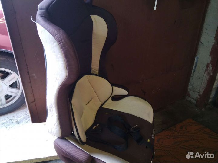 Детское кресло