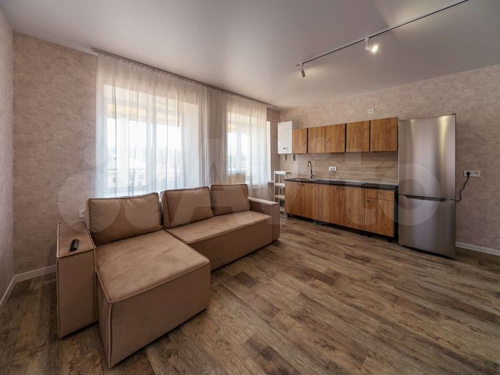 Таунхаус 80 м² на участке 8 сот.