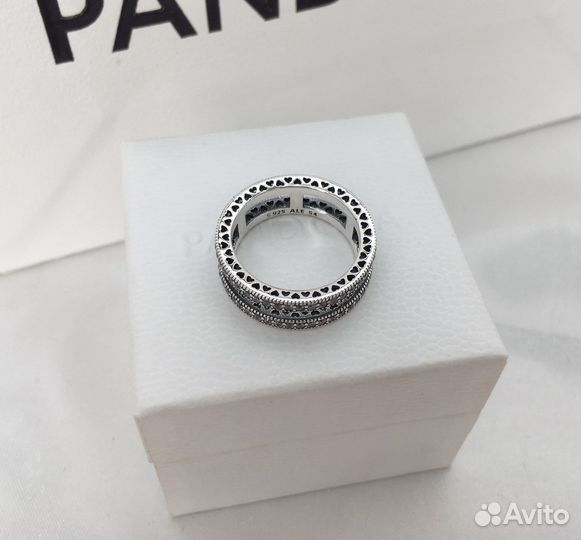 Кольцо Pandora