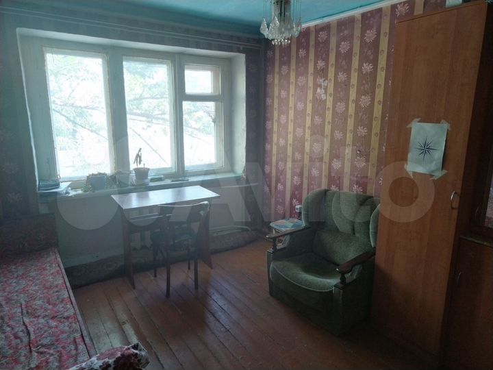 Комната 13 м² в 1-к., 4/4 эт.