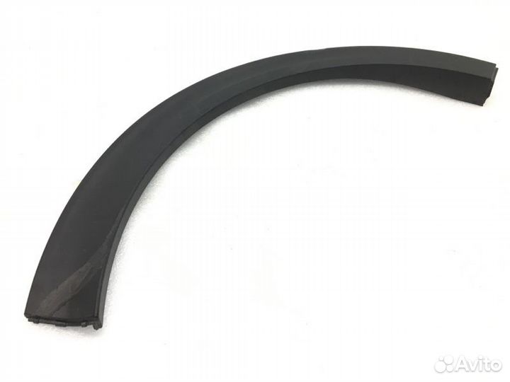 Накладка крыла задняя правая Kia Sportage 4 2.0