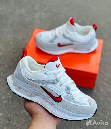 Кроссовки Nike Air Max Bliss Sail