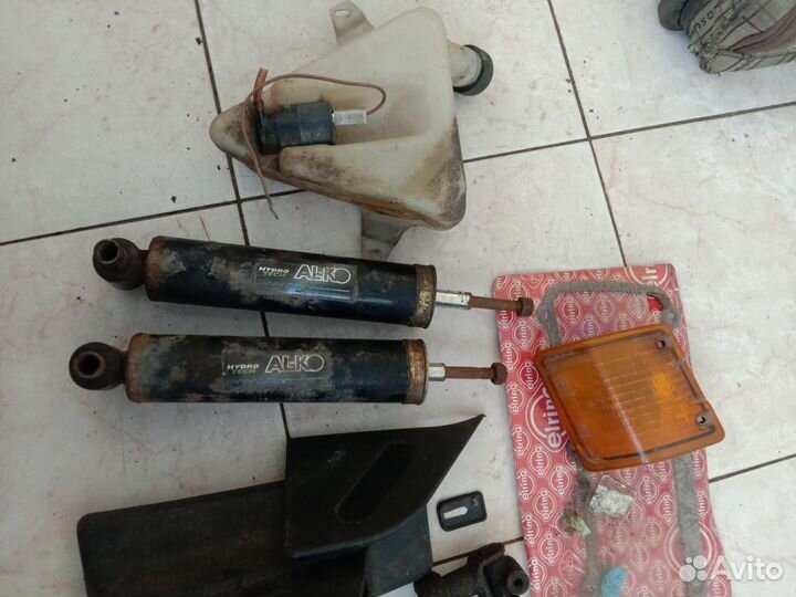 Запчасти на volkswagen transporter t3