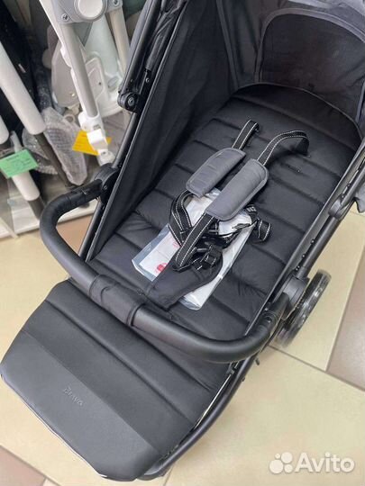 Новая всесезонная коляска Carrello Bravo plus 23