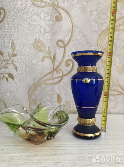 Вазы из цветного стекла и богемия хрусталь чехия