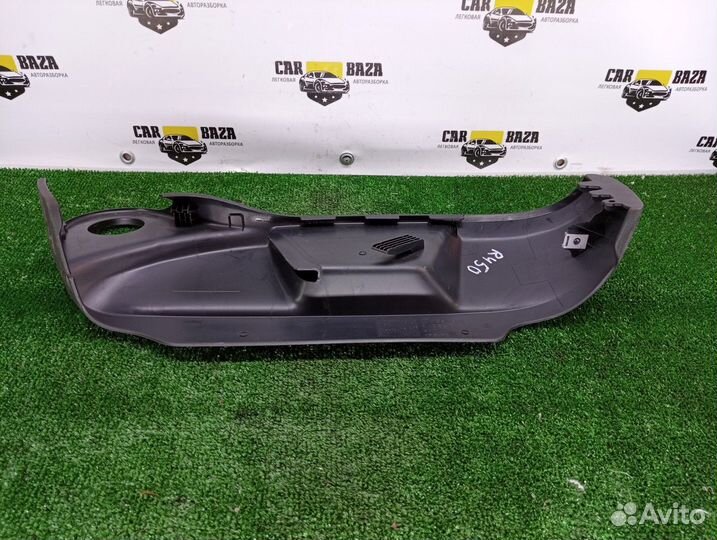 Накладка на сиденье переднее левое L